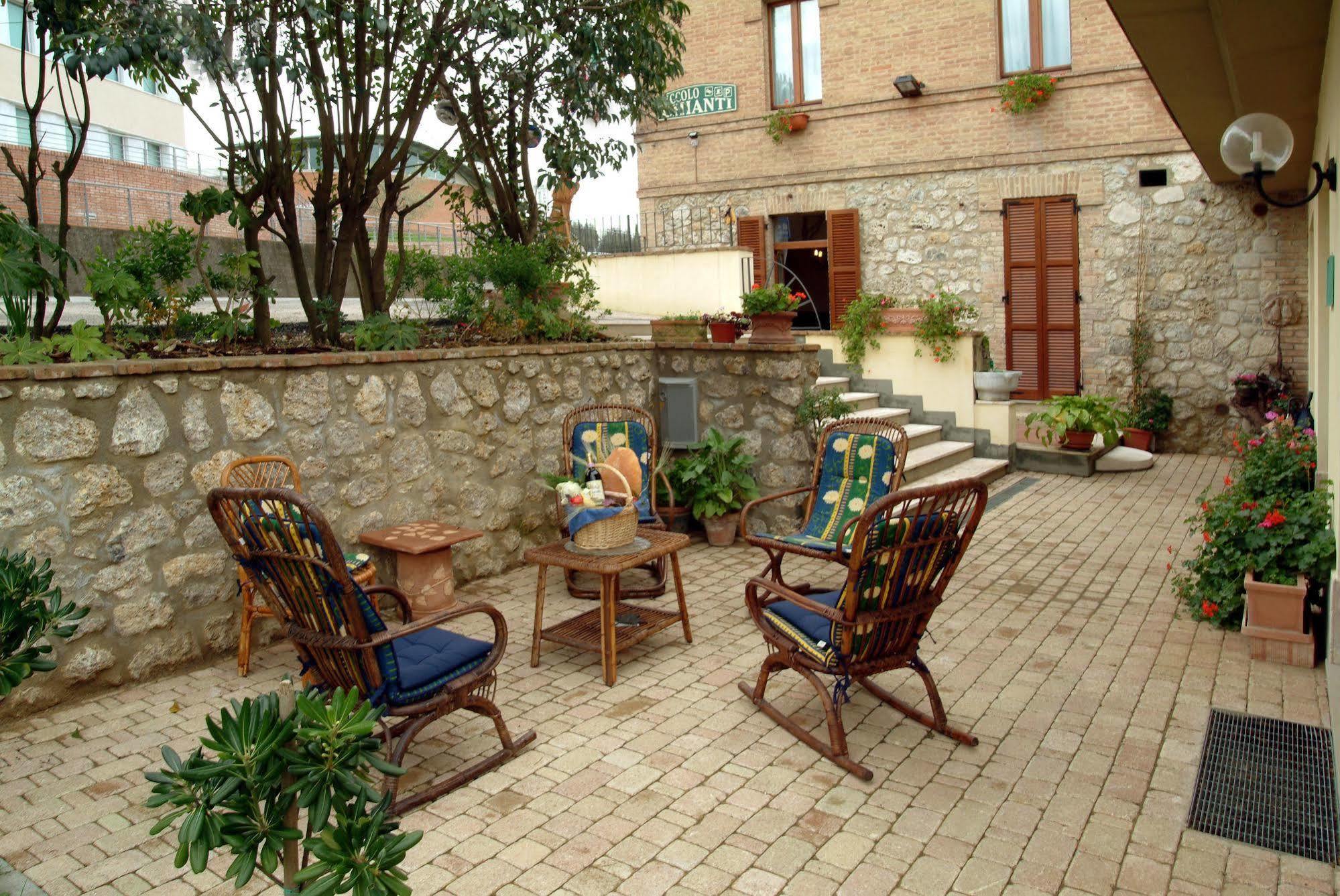 סיינה Hotel Ristorante Piccolo Chianti מראה חיצוני תמונה