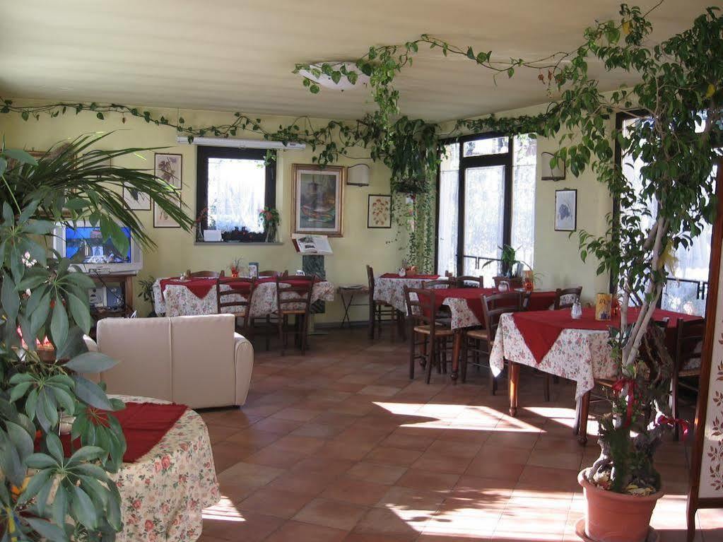 סיינה Hotel Ristorante Piccolo Chianti מראה חיצוני תמונה