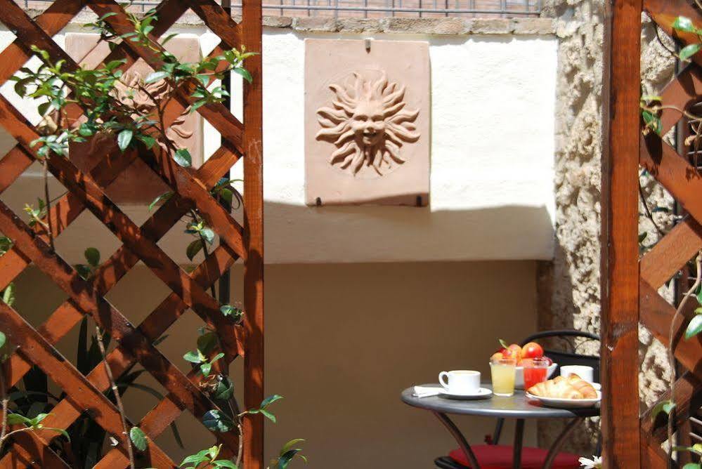 סיינה Hotel Ristorante Piccolo Chianti מראה חיצוני תמונה